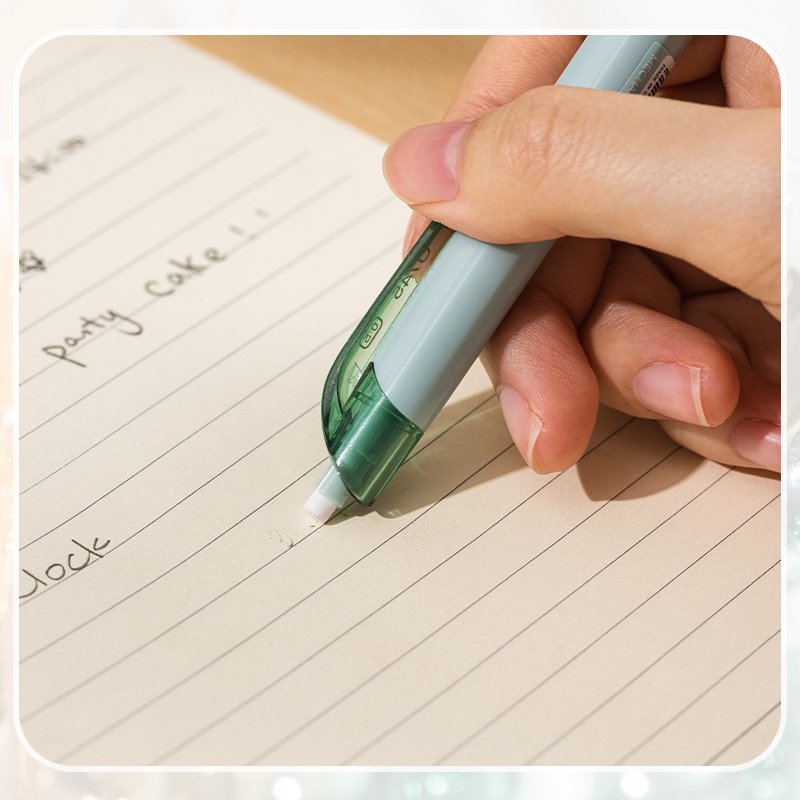 ديلي قلم رصاص كباس - 0.5mm - بدن بلاستيك أبيض - علاقة ألوان - مع ممحاة. - EU745