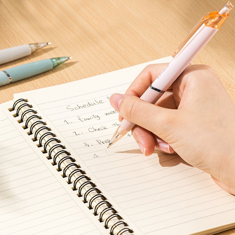 ديلي قلم رصاص كباس - 0.5mm - بدن بلاستيك أبيض - علاقة ألوان - مع ممحاة. - EU745