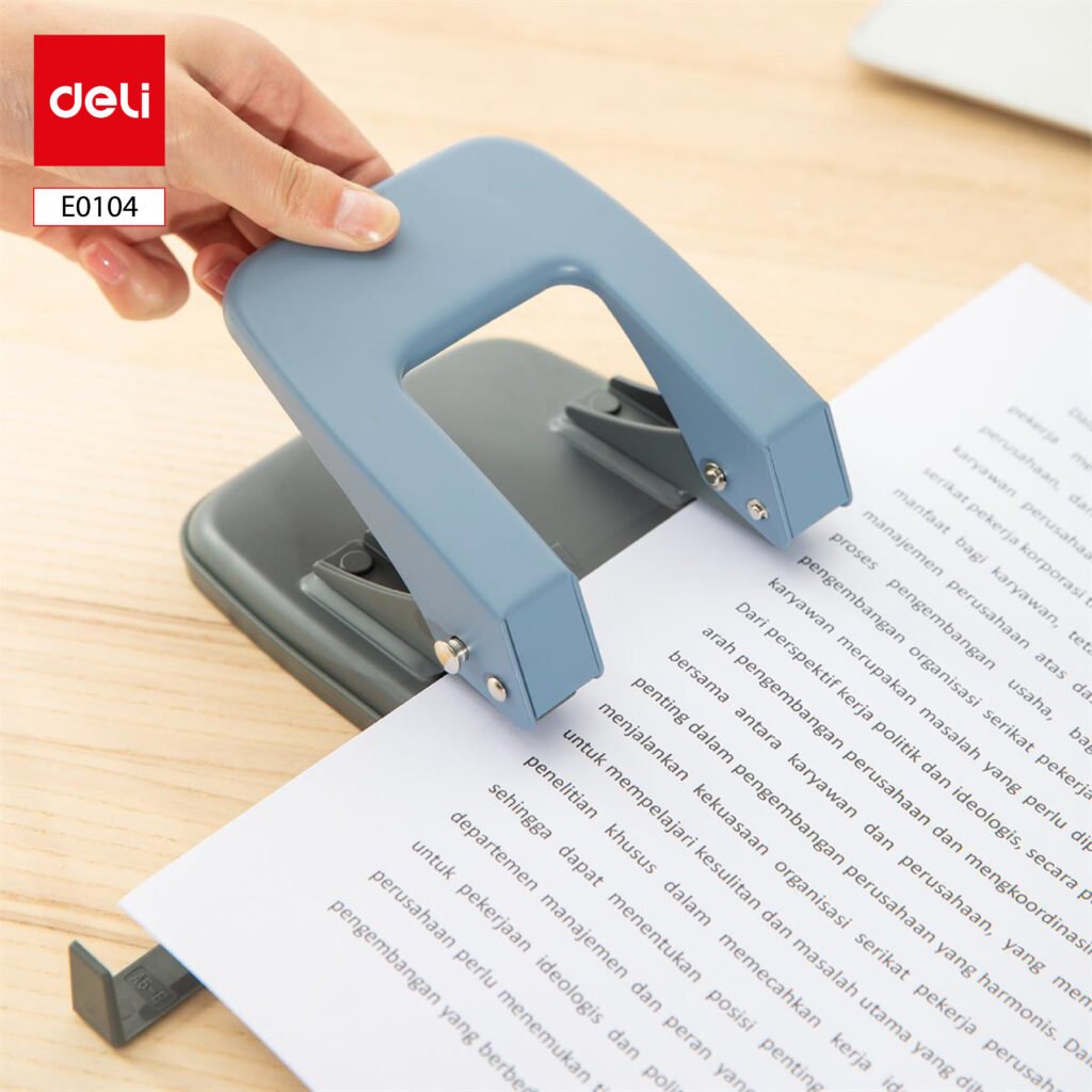 E0104 ديلي ثقابة أوراق بتصميم معدني أمن - قطر الثقب 8مم بإستطاعة 35 صفحة - ألوان مختلفة E0104