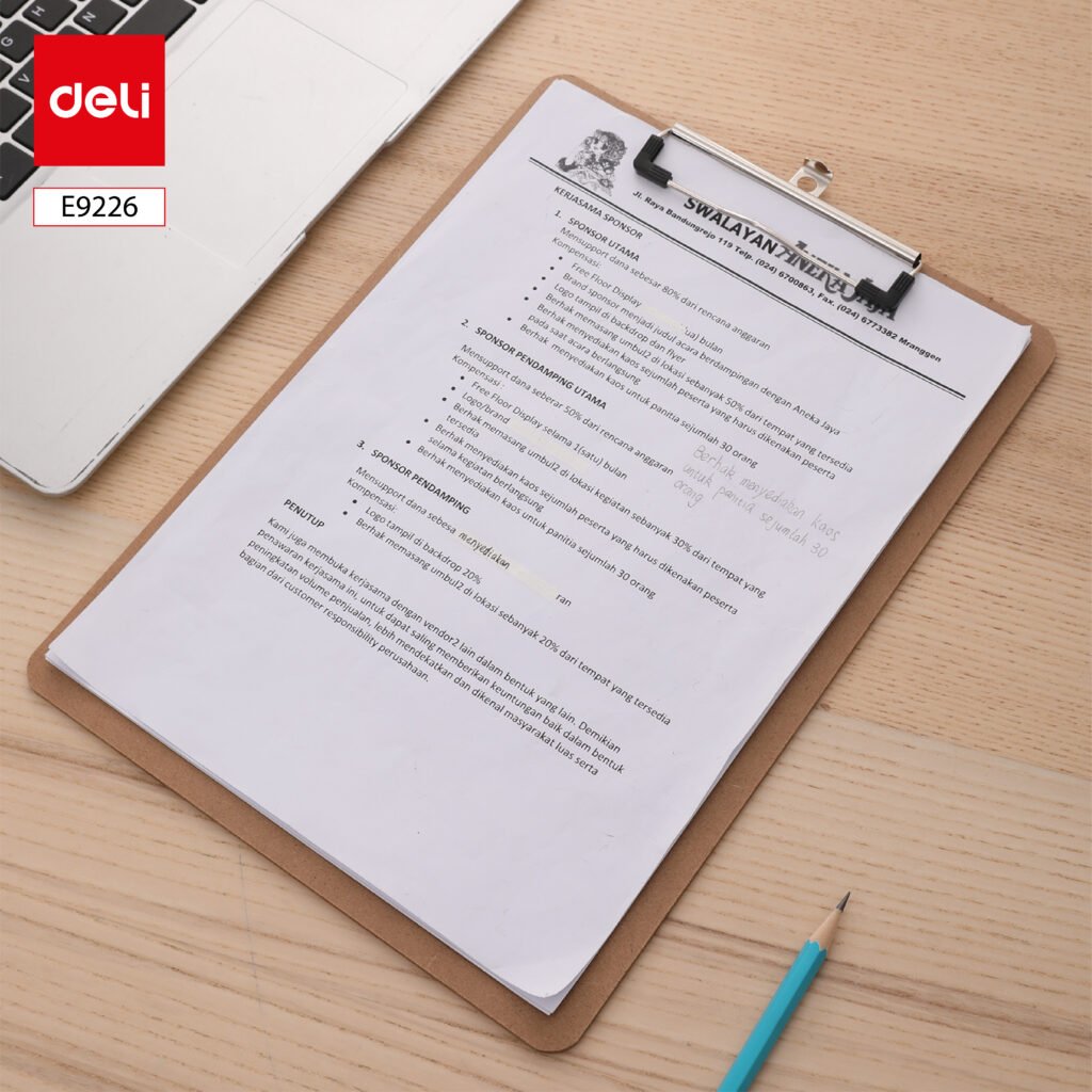 E9226 ديلي مسند ورق خشب - علاقة معدن - قياس A4 - بني - E9226