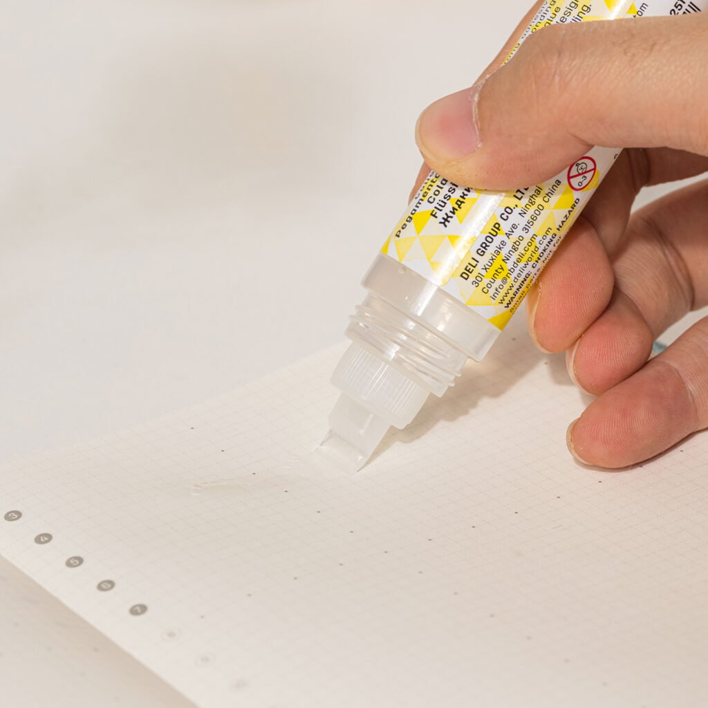 ديلي صمغ سائل - 30 مل - شفاف EA251