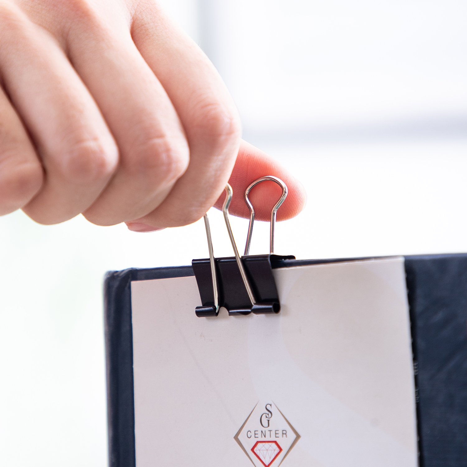 ديلي ملقط ورق - 25 مم - أسود - E38564