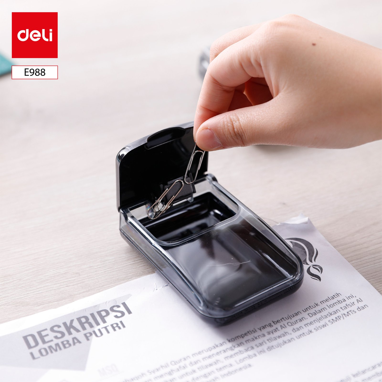 ديلي حافظة دبابيس ومشابك للمكتب - 100*65*32 mm - ألوان مختلفة - E988