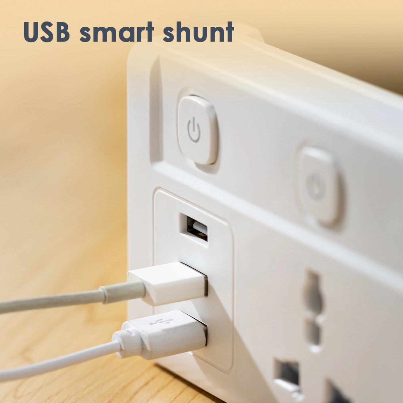 ET411 (3) ديلي مسطرة كهرباء بقواطع - 4 مأخذ كهربائية + 3 USB مأخذ - Tayp G (UK) - طول الكبل 2 متر - أبيض T411