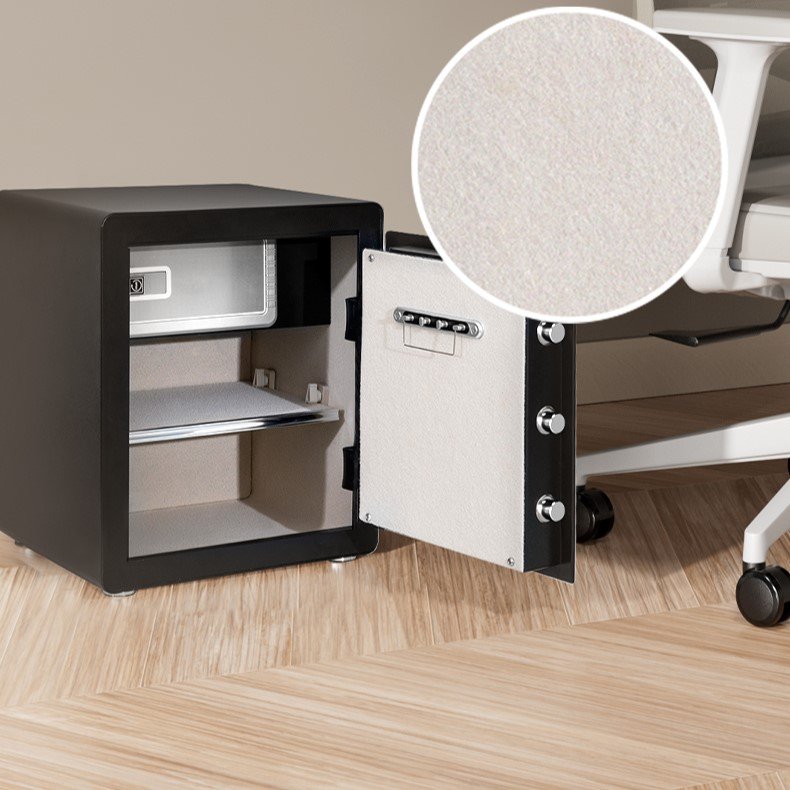 T632 (8) ديلي خزنة معدنية مقبض دائري ببصمة - حماية (أرقام +بصمة + مفتاح) - 24.5 كغ - قياس 46*44*66.5 سم - أسود - ET632