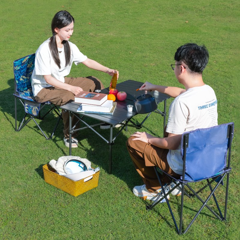 ديلي كرسي تخييم قابل للطي - حجم : 55*33*33 (سم) - أسود - VS4111