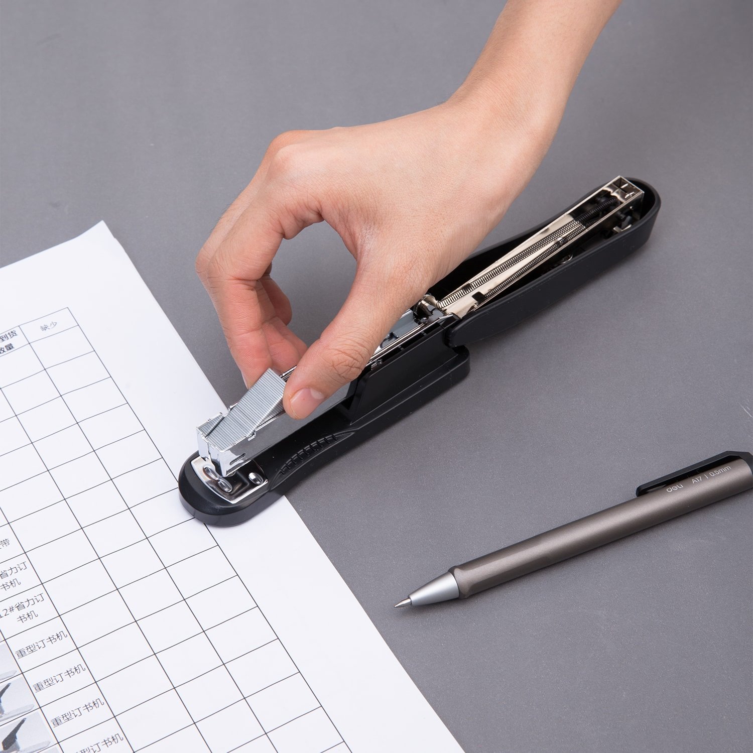 ديلي خرازة مكتبية - 25 صفحة - 24/6 & 26/6 - (أبيض - أسود - أزرق) - E0325