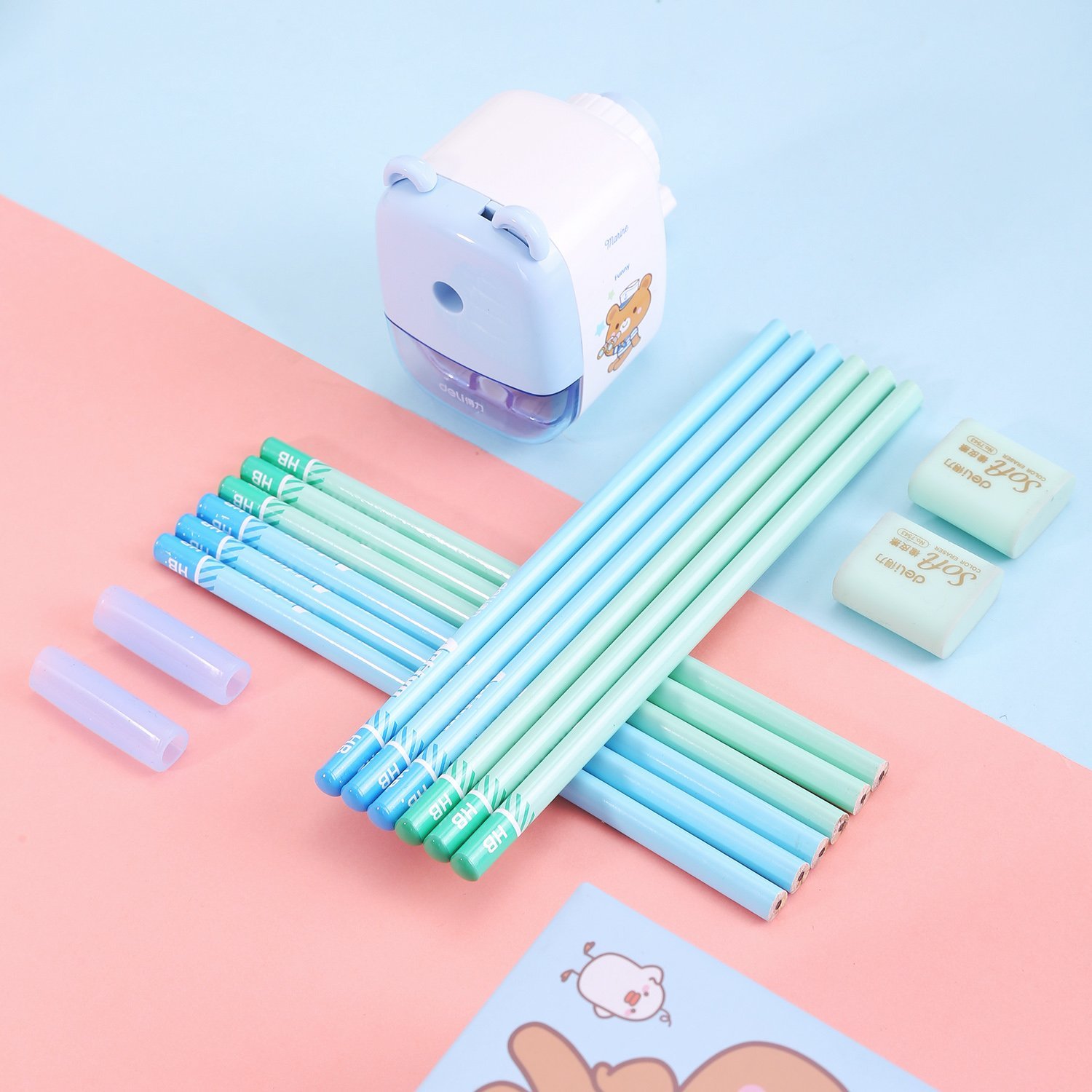 E68896 c(2) ديلي مجموعة هدايا - قرطاسية مدرسية - (حاملة أقلام*2، قلم رصاص*12، ممحاة*2، مبراة *1) - أزرق / زهر - E68896