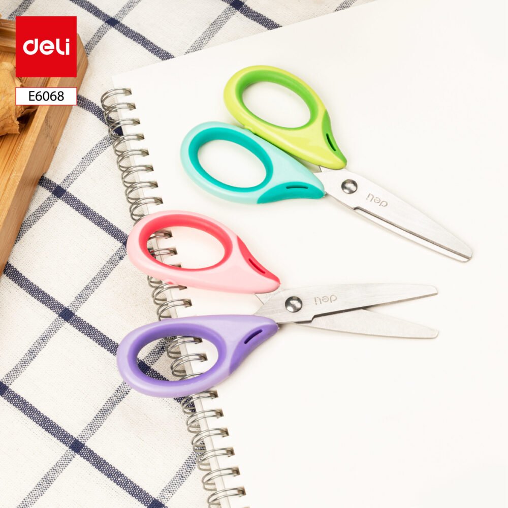 ديلي مقص معدن مدرسي للأطفال - 11.5 سم - ألوان مختلفة E6068